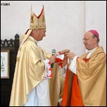 La 120 de ani: Liturghie pontifical n catedral (FOCUS)