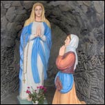 8 ianuarie 2006: Horleti: Sfinirea unei grote dedicate Fecioarei Maria