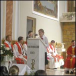 10 septembrie 2006: Administrarea Mirului n Parohia Mrgineni