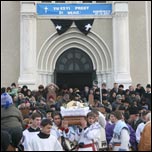 27 decembrie 2007: Buruieneti: Funeraliile printelui pr. Dumitru Patracu