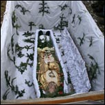 27 decembrie 2007: Buruieneti: Funeraliile printelui pr. Dumitru Patracu