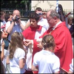 22 iunie 2008: Administrarea Mirului n Parohia Roman "Sf. Tereza a Pruncului Isus"