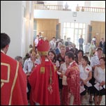 30 august 2008: Administrarea Mirului n Parohia Podu Iloaie la 14 copii