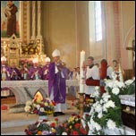 21 septembrie 2009: Faraoani: Funeraliile pr. Petru Mare