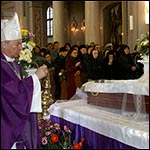 23 martie 2010: Suceava: Desprirea de pr. tefan Babia (foto: Eduard Lucaci)