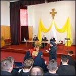 18 aprilie 2010: Roman: ntlnirea persoanelor consacrate